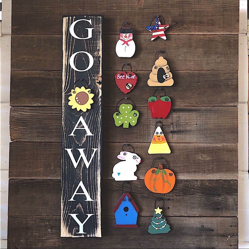 Mini interchangeable go away sign